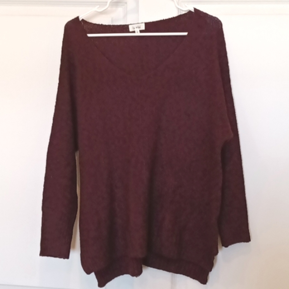 Women's small la miel v neck sweater